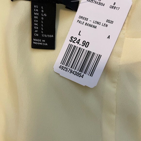 Prettiest yellow gown/maxi. Size Medium from Forever 21 - Picture 2 of 5